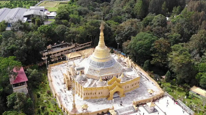 Taman Pagoda Alam Lumbini