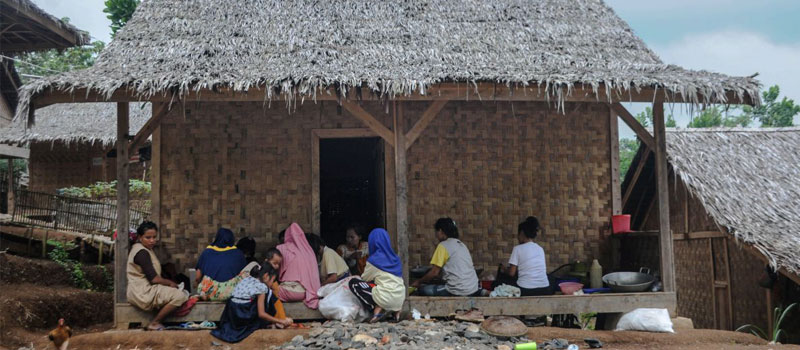 Relasi Dengan Agama-Agama Resmi