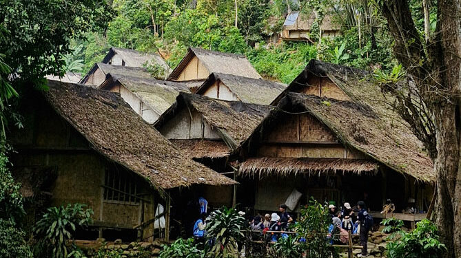 Keunikan Menginap di Baduy Luar