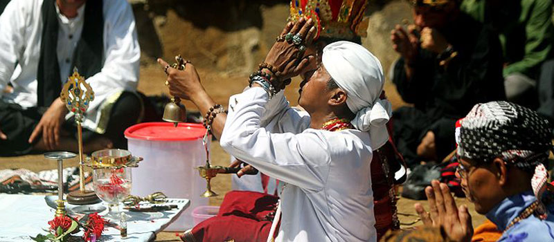 Tuhan Dalam Agama Suku Baduy Sang Hyang Kersa