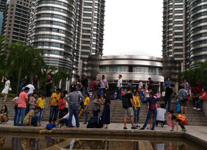 Pengalaman Mengunjungi Menara Petronas