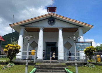 Gereja Tua Banda Neira Warisan Sejarah Kolonial Belanda