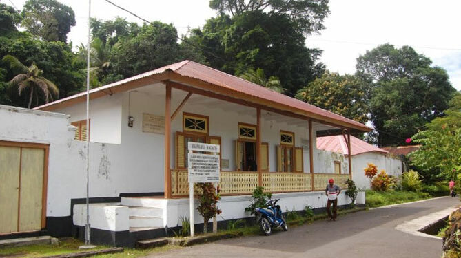Rumah Pengasingan Bung Hatta Jejak Sunyi di Banda Neira