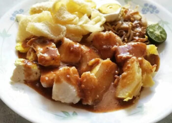 Doclang Bogor Sajian Legendaris Berbumbu Kacang Yang Nikmat