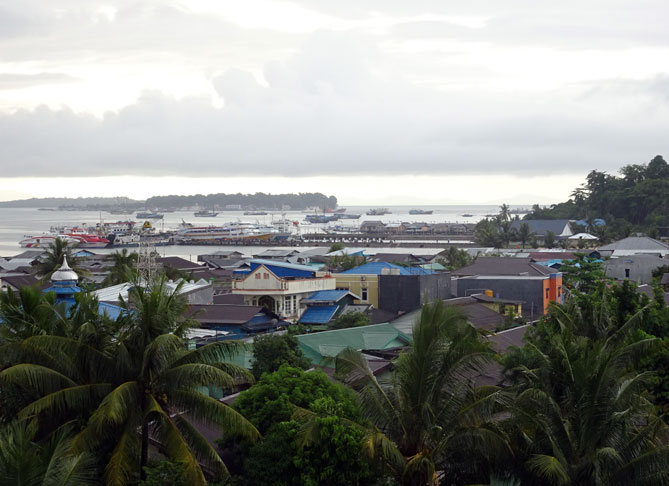 Kota Sorong Papua Barat : Gerbang Wisata Bahari Memukau