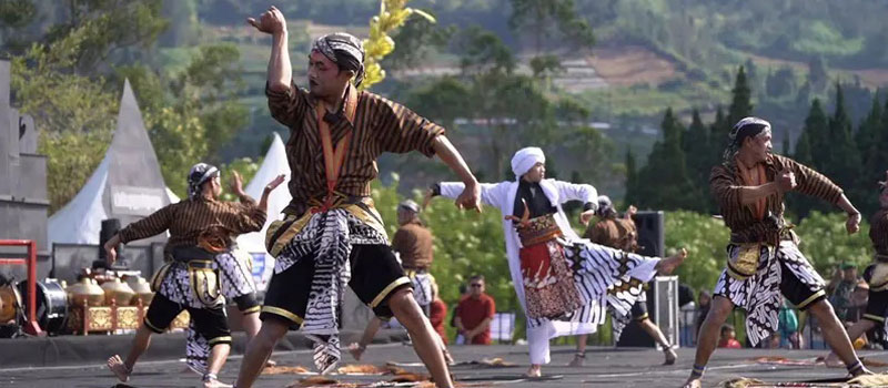 Ragam Acara Menarik di Dieng Culture Festival