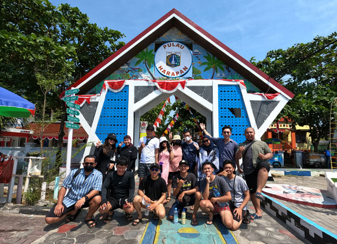 Review Open Trip Pulau Harapan Tournesia Terlengkap