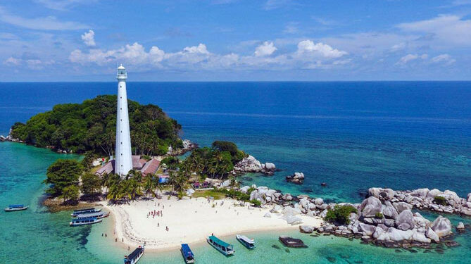 Pulau Lengkuas Belitung
