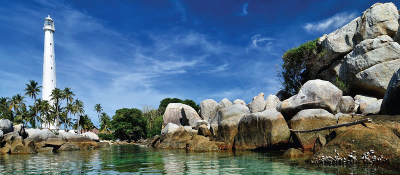 Sejarah dan Letak Geografis Pulau Lengkuas Belitung