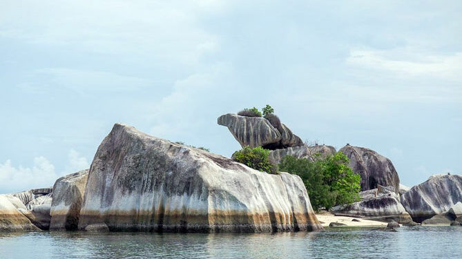 Batu Burung Garuda Belitung