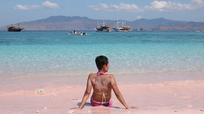 Long Beach Labuan Bajo