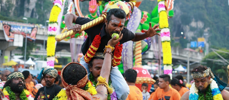 Makna Religi dan Budaya di Kawasan Batu Caves