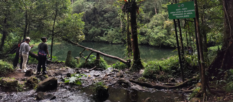 Aktivitas Wisata dan Trekking di Kawasan Curug Cibeureum