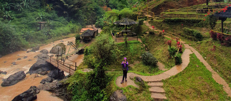 Daya Tarik Utama dan Keunikan Bentuk Curug Cikondang