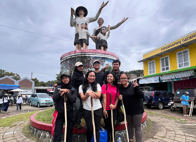 Alur Perjalanan Wisata Baduy Lengkap untuk Trekking