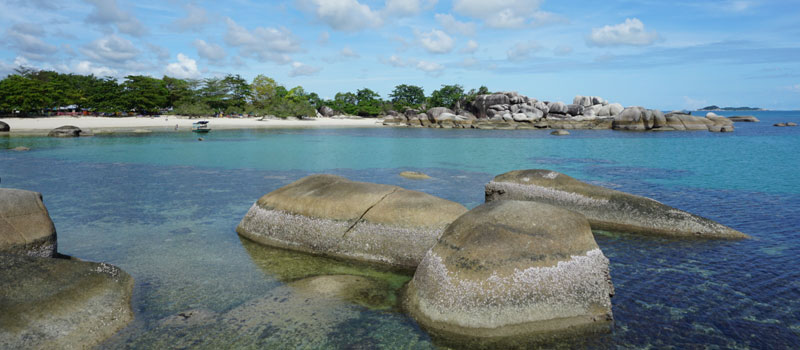 Destinasi Wisata Populer di Sekitar Tanjung Pandan