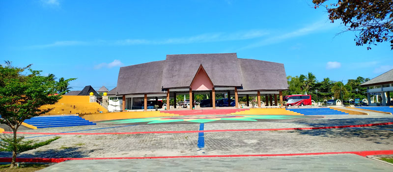 Fasilitas Wisata di Kawasan Pantai Tanjung Kelayang