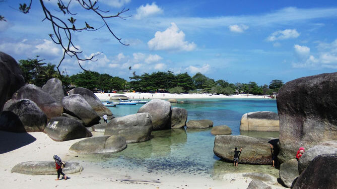 Pantai Tanjung Kelayang Belitung