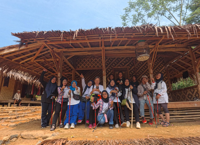 Pengalaman Wisata Budaya Baduy yang Otentik dan Lengkap
