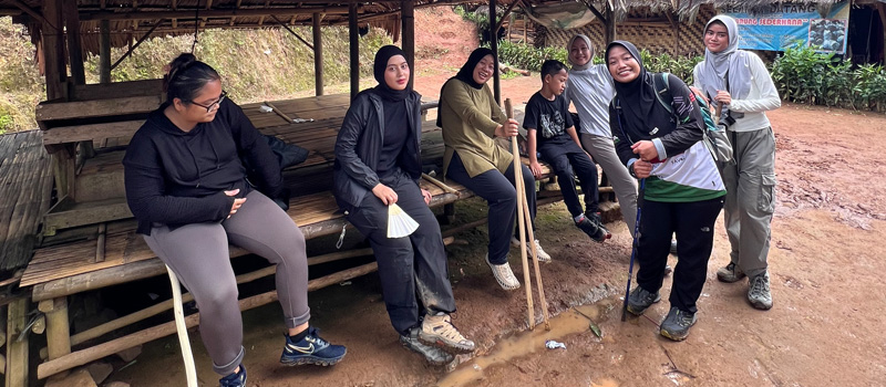 Perbandingan Harga Open Trip Baduy Include Berdasarkan Fasilitas