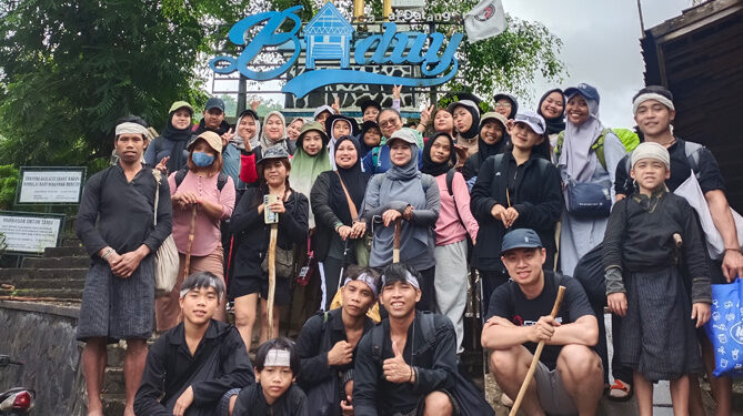 Persiapan Sebelum Ke Baduy Tournesia