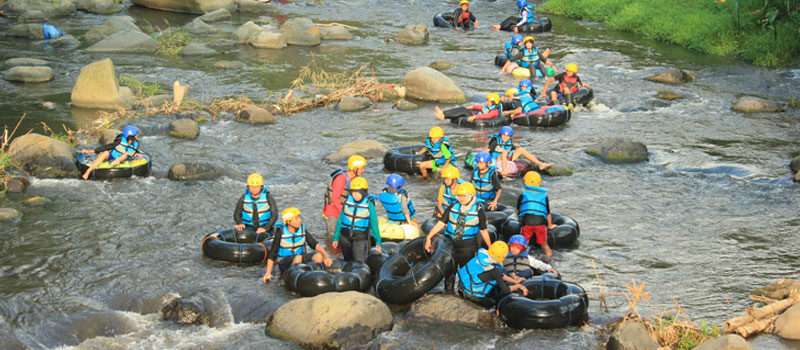 Sejarah dan Perkembangan River Tubing