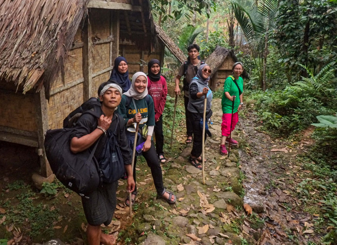 Tips Trekking Ke Baduy