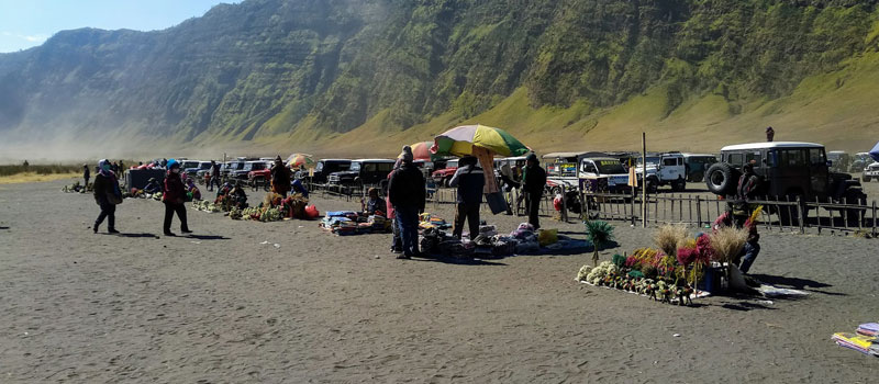 Waktu Terbaik Mengunjungi Bukit Teletubbies di Bromo