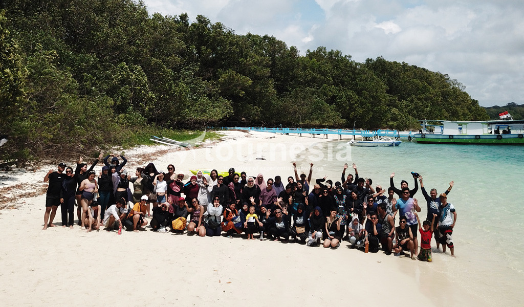 Open Trip Pulau Peucang Ujung Kulon 001
