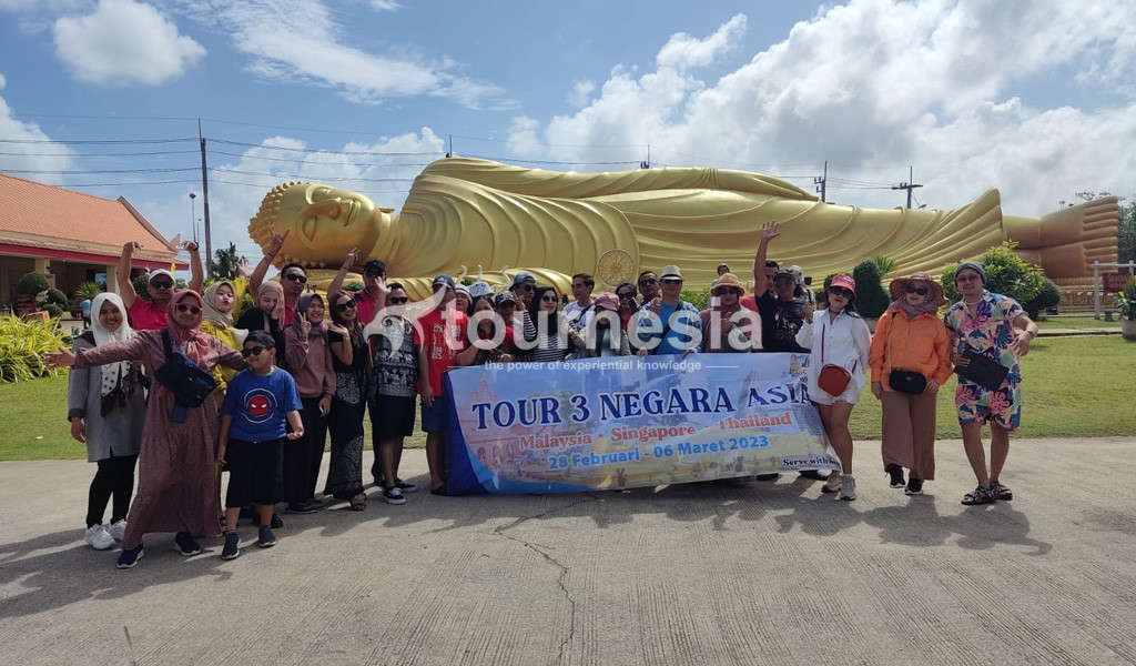 Open Trip 3 Negara Asia Malaysia Singapore Thailand 001