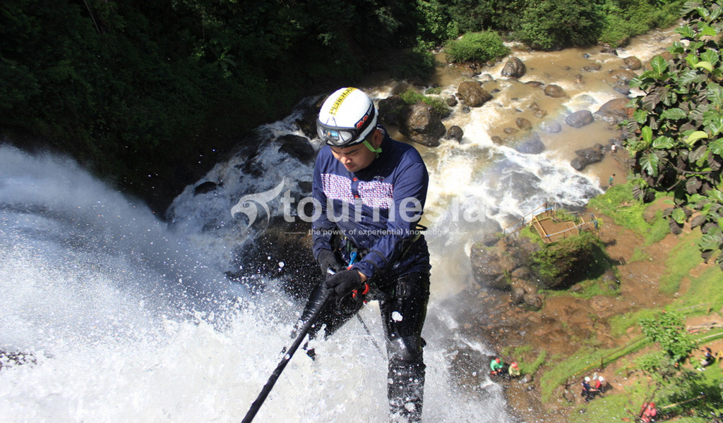 Open Trip Canyoneering Curug Cikondang 002